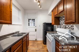 featured image of 7350 N Damen Ave #G