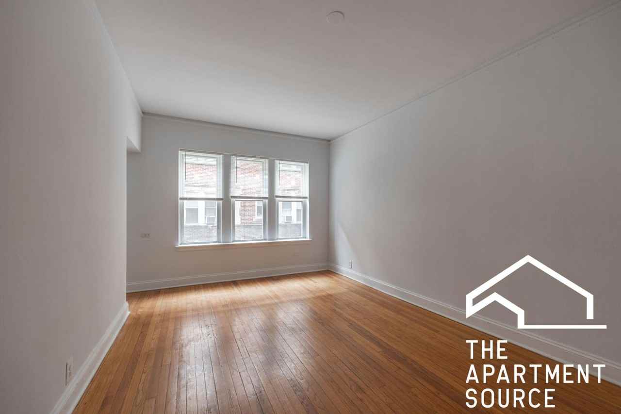 7350 N Damen Ave #G - Photo 5 of 14