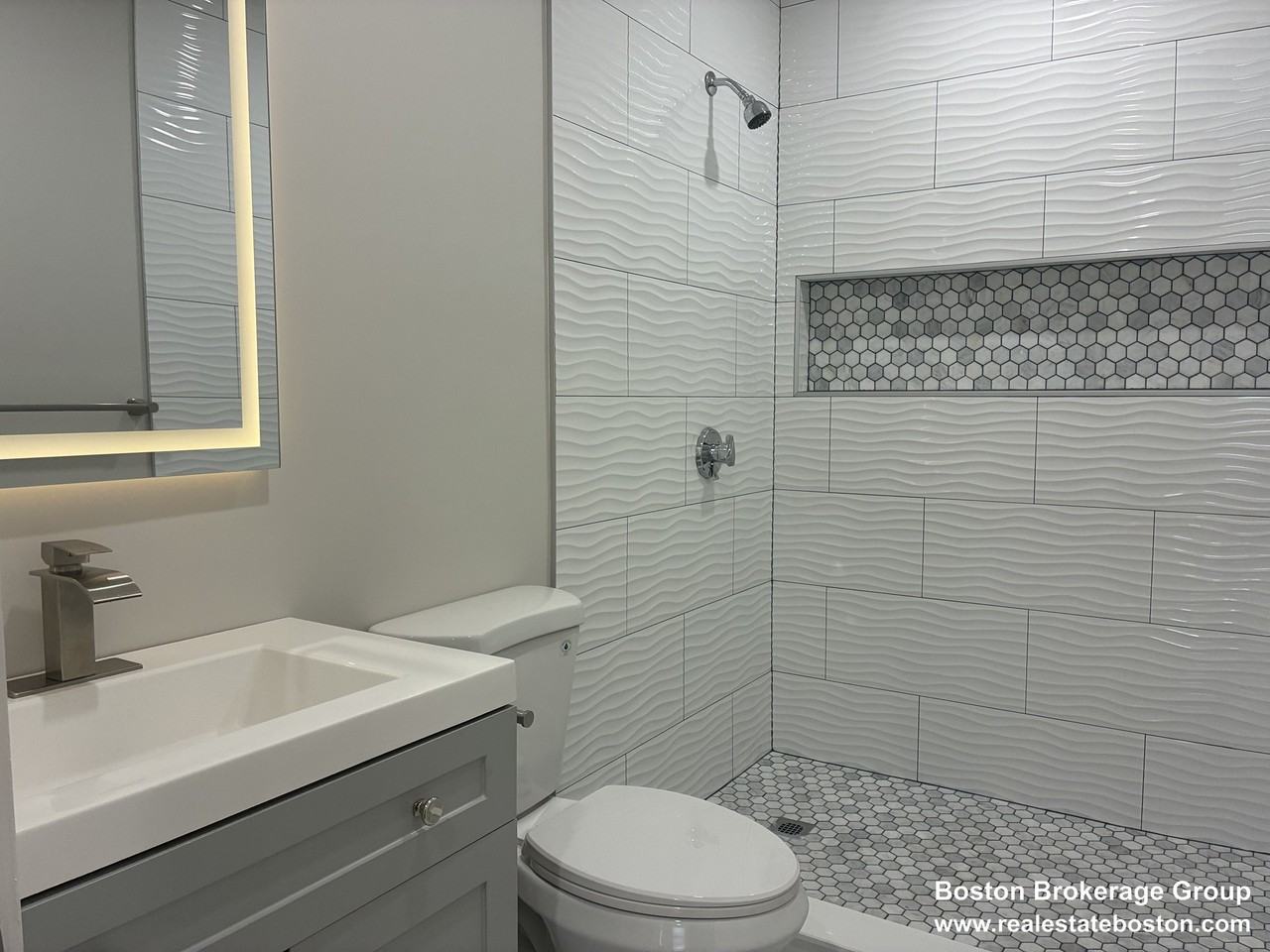 80 Sudan St #2 - Photo 4 of 5