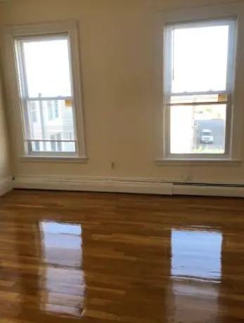 27 Park St #6 - Photo 6 of 8