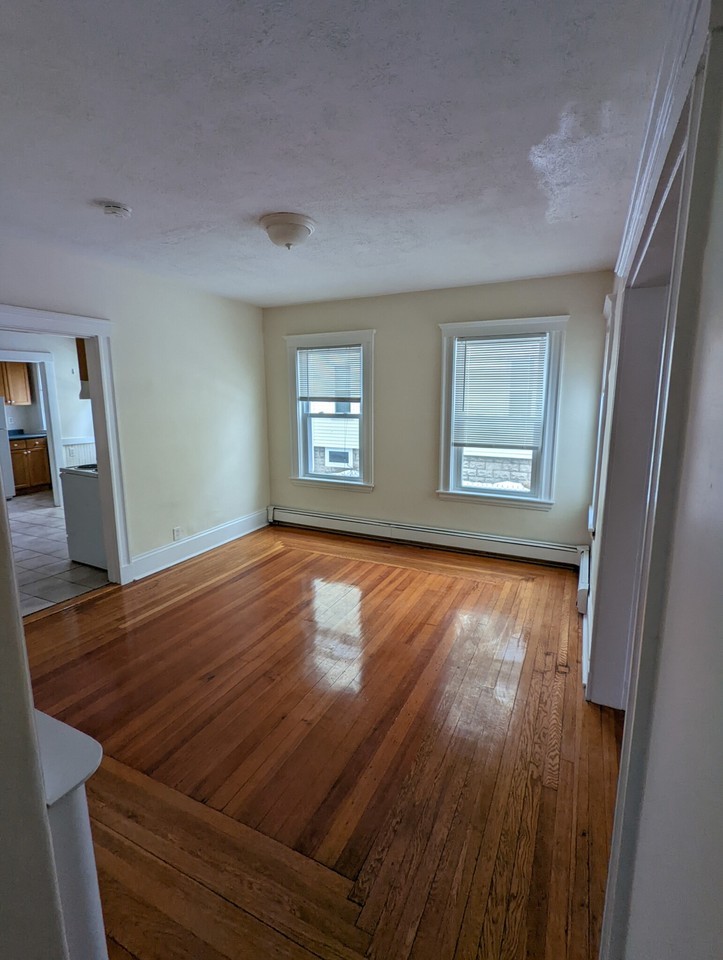 15 Egerton Rd #1 - Photo 6 of 25
