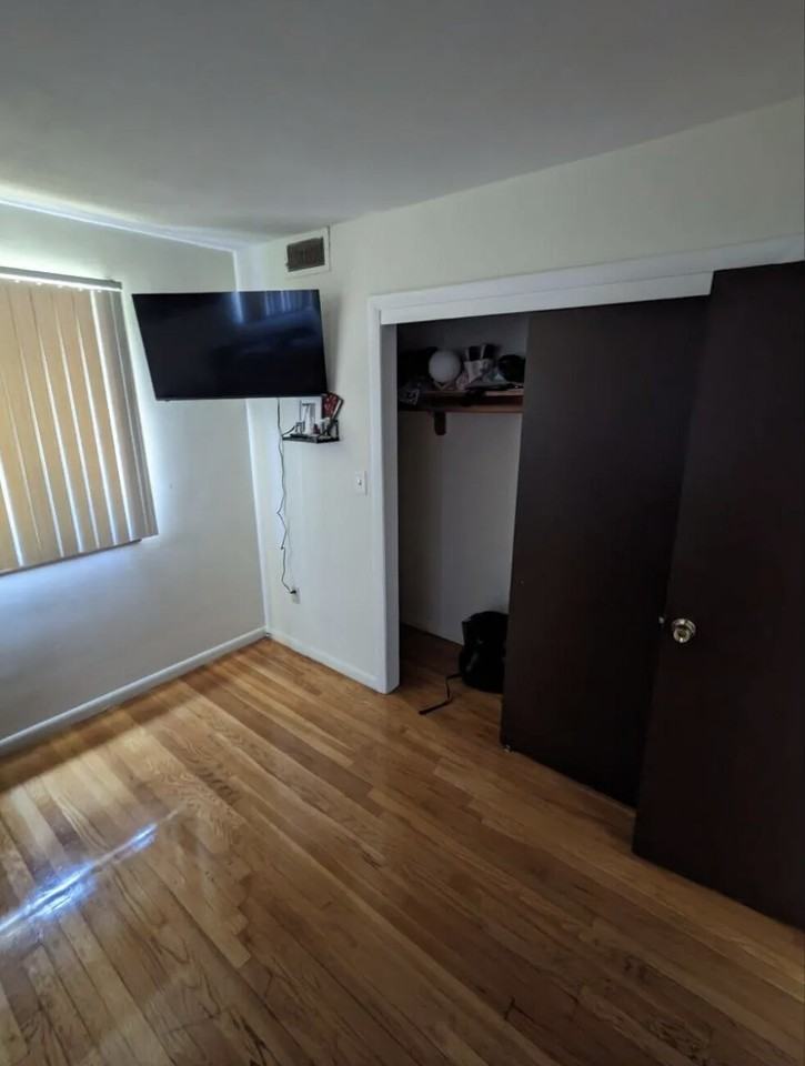 202 Central St #12 - Photo 7 of 9