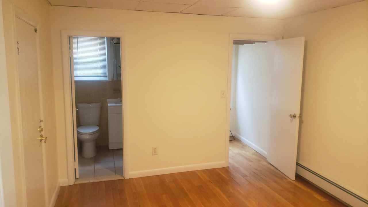 286 Beacon St #B - Photo 4 of 6