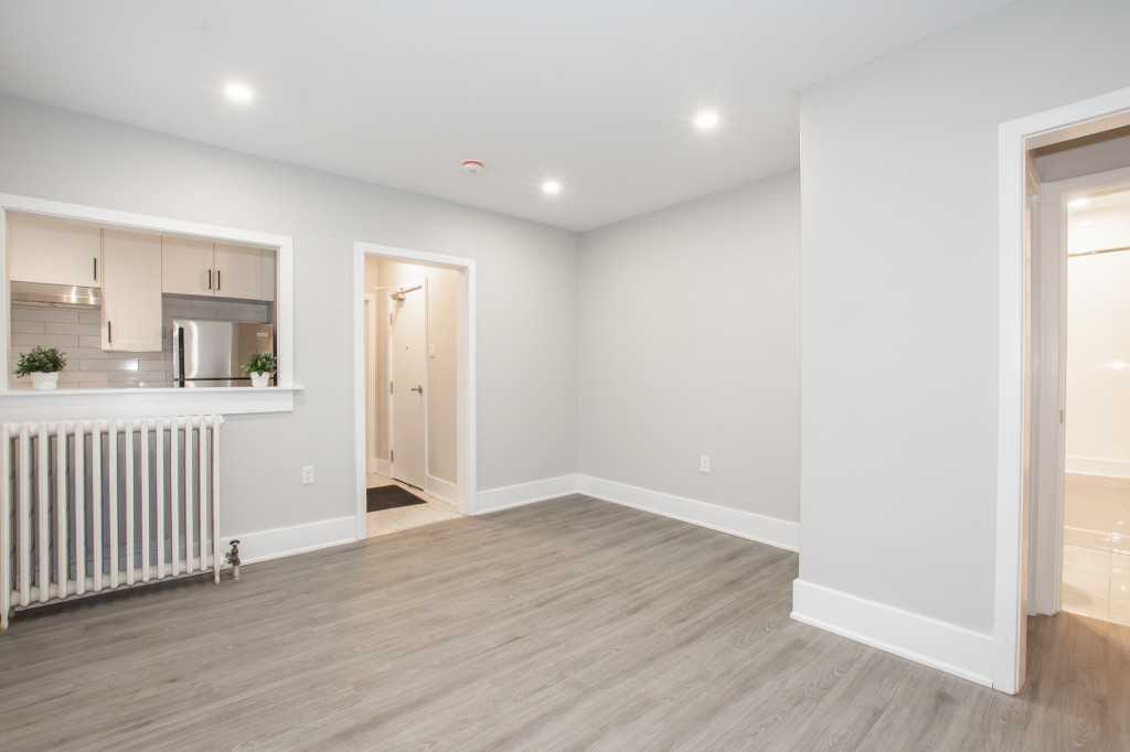 14 Welland Avenue - Photo 6 of 16
