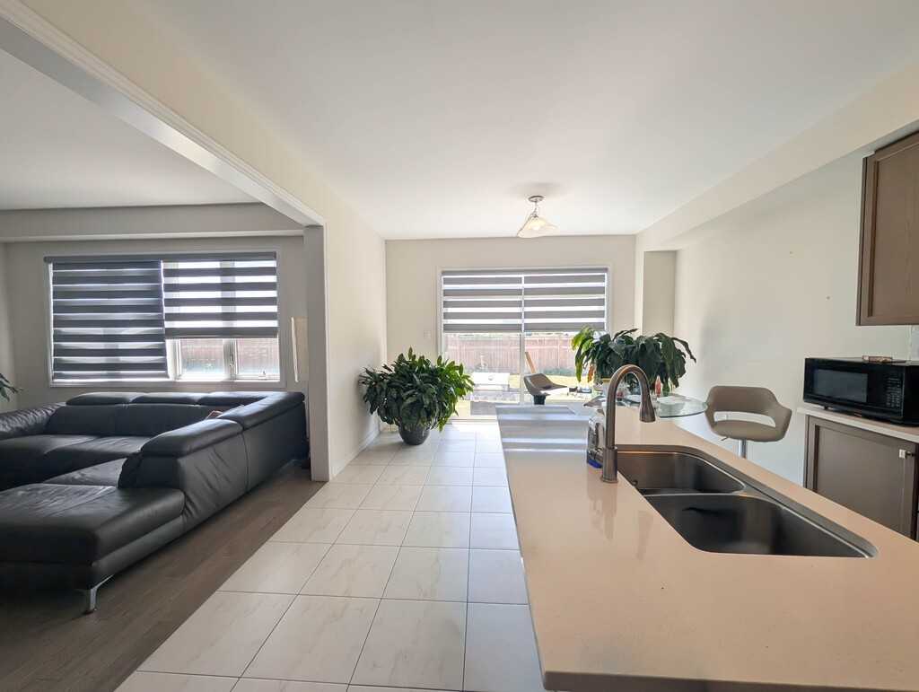 150 Explorer Way - Photo 3 of 25
