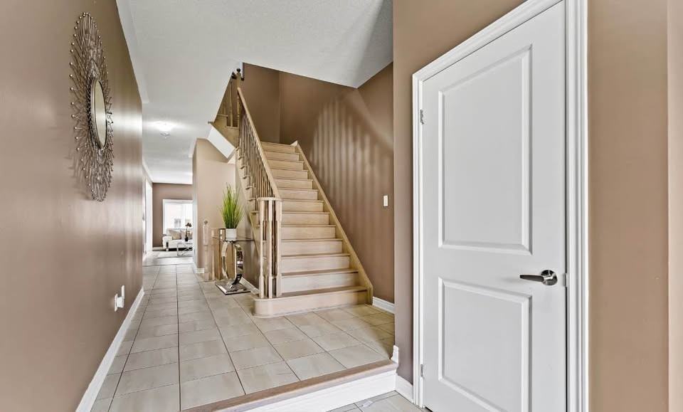 57 Sparkle Dr - Photo 2 of 22
