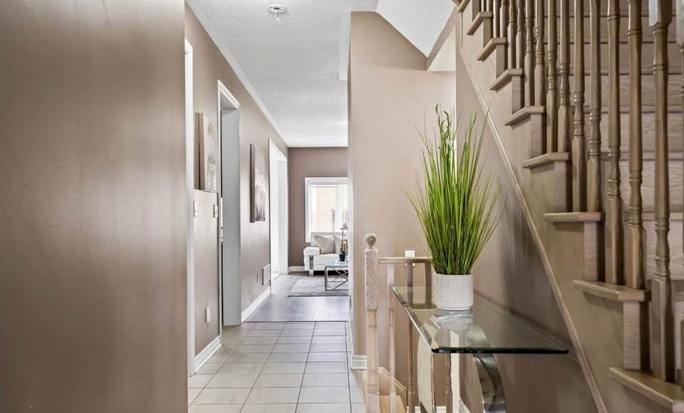 57 Sparkle Dr - Photo 3 of 22