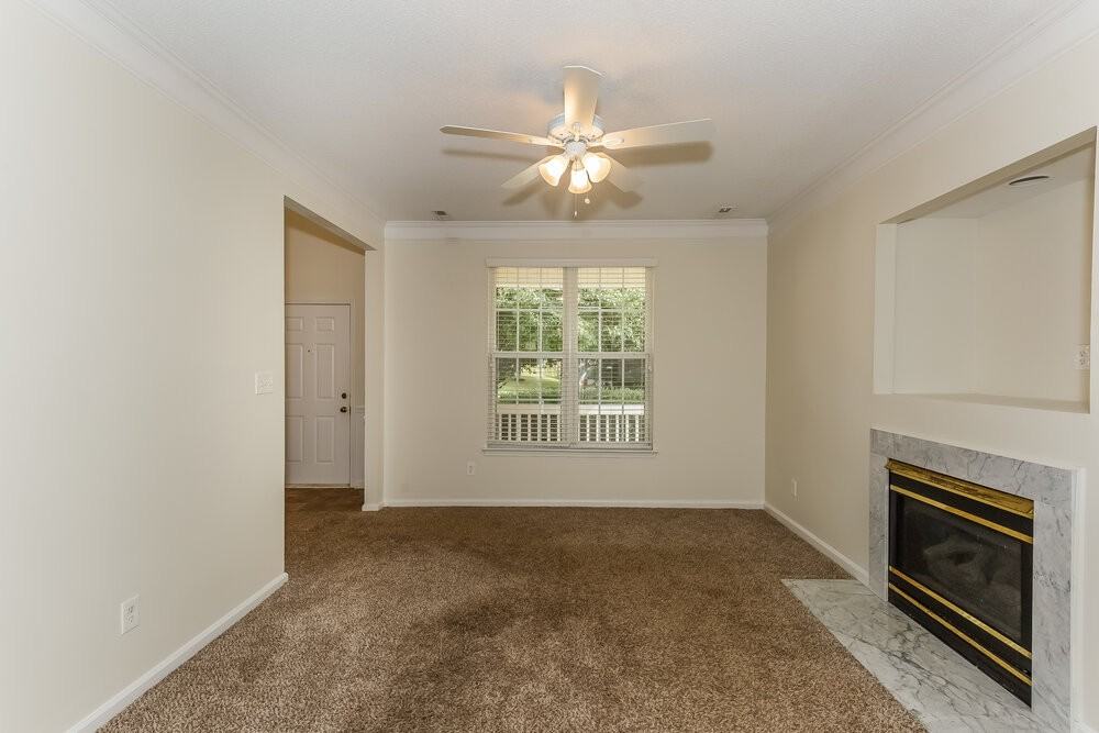 7526 Fallow Ln - Photo 3 of 16