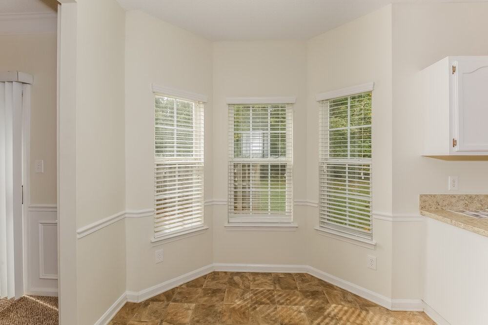 7526 Fallow Ln - Photo 6 of 16