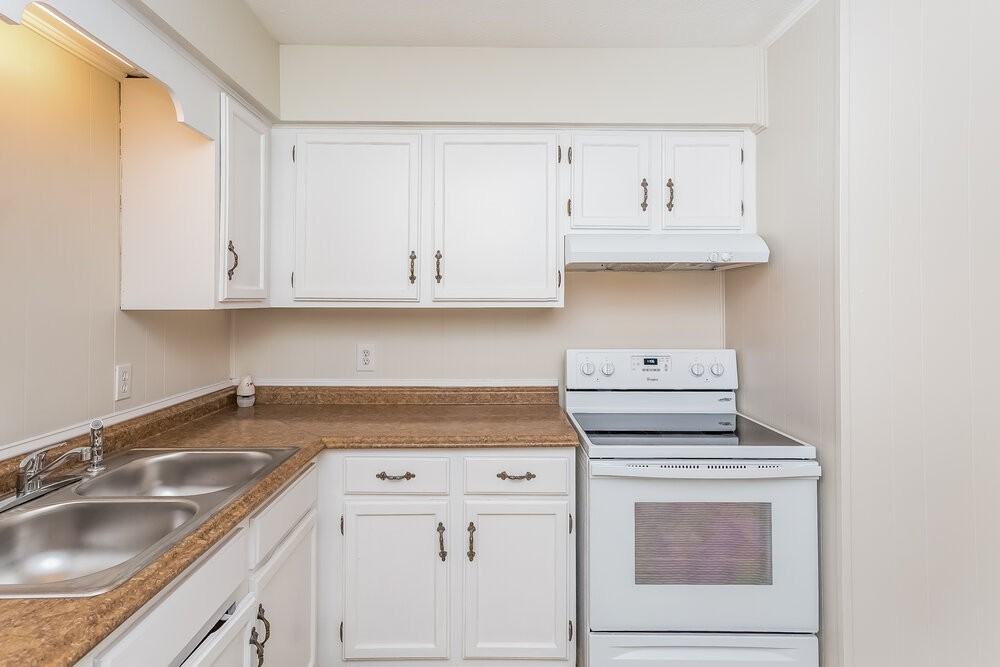 5 Silverwood Dr - Photo 7 of 15