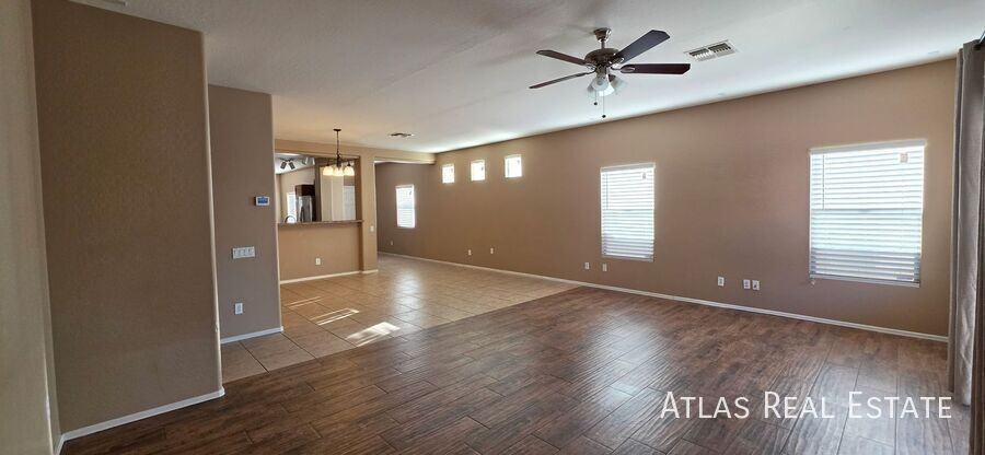 5440 W Park St - Photo 7 of 23