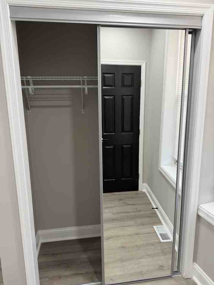 3627 Pulaski Highway - Photo 6 of 15