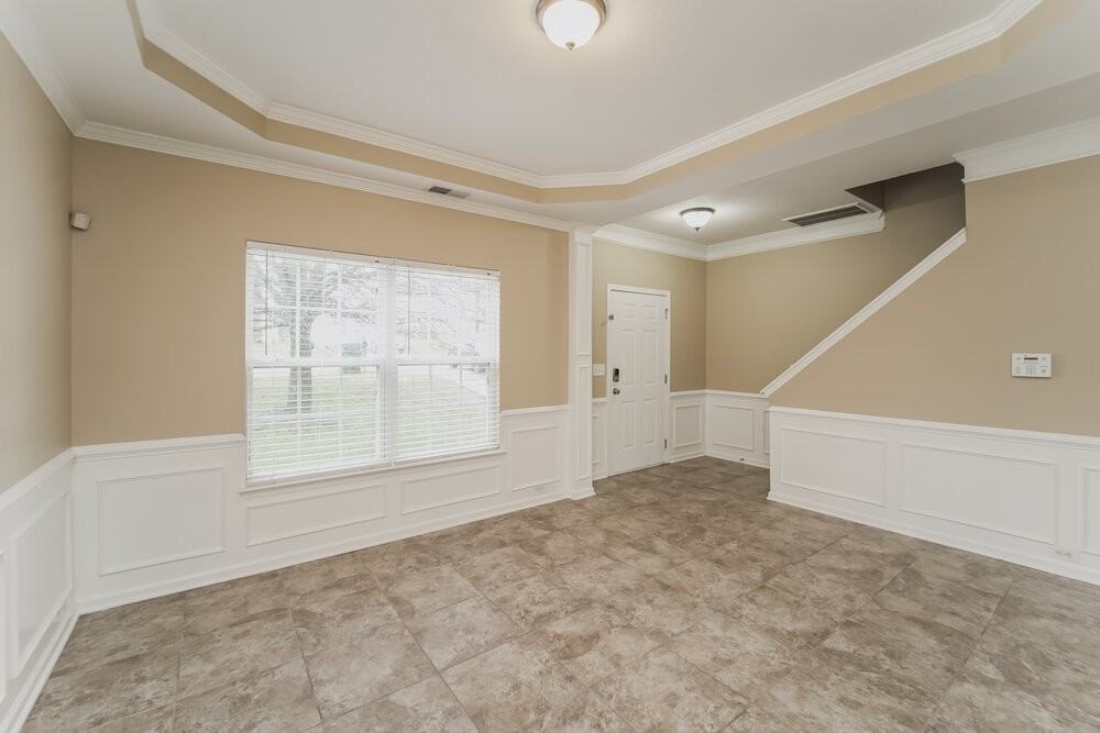 2637 Forest Grove Ct - Photo 7 of 17