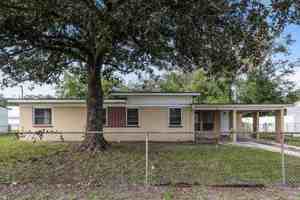 featured image of 5220 Seaspray Ave