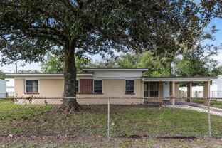 5220 Seaspray Ave - Photo 1 of 1