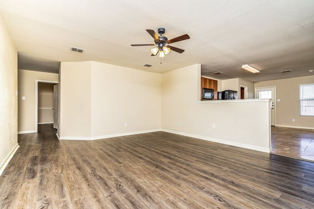 1118 Antoinette Dr - Photo 6 of 16