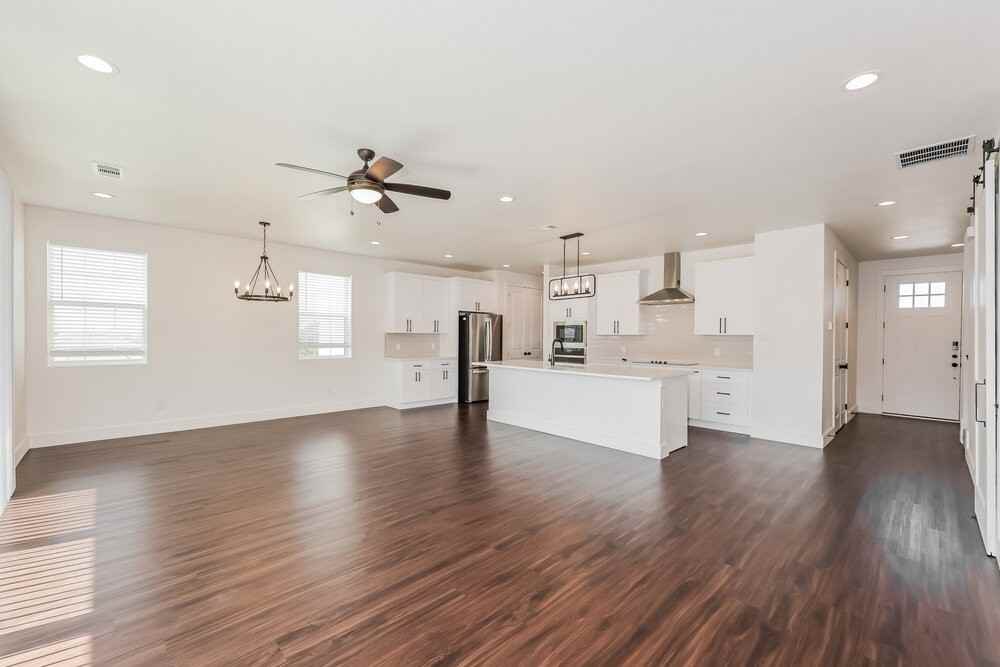 8589 Mulligan Pass - Photo 4 of 17