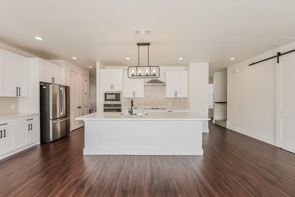 8589 Mulligan Pass - Photo 5 of 17