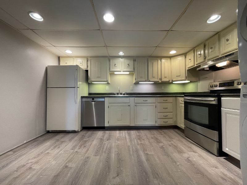 4511 Forest Ln - Photo 4 of 17