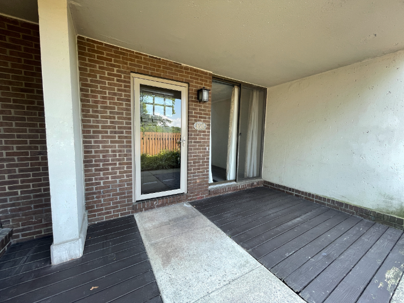 4511 Forest Ln - Photo 3 of 17