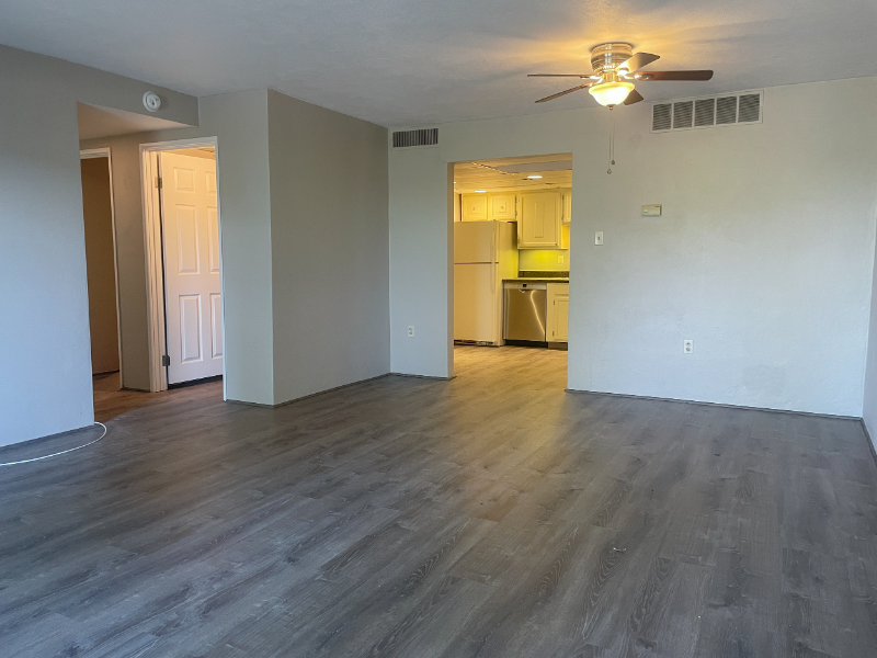 4511 Forest Ln - Photo 7 of 17