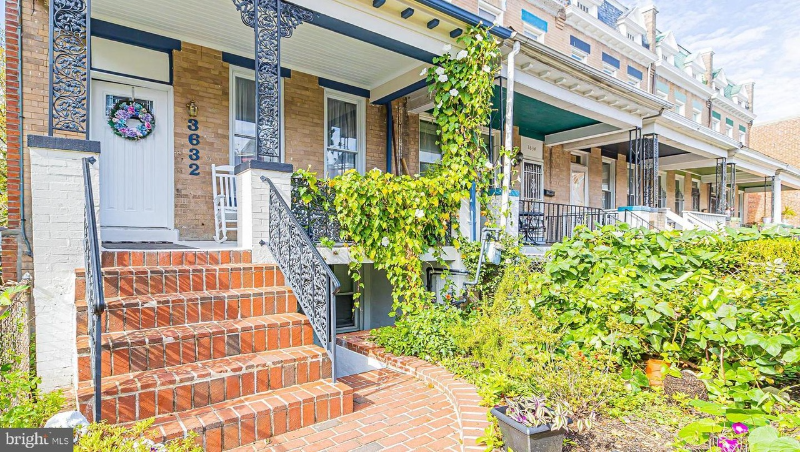 3632 11th St Nw #6 - Photo 4 of 15