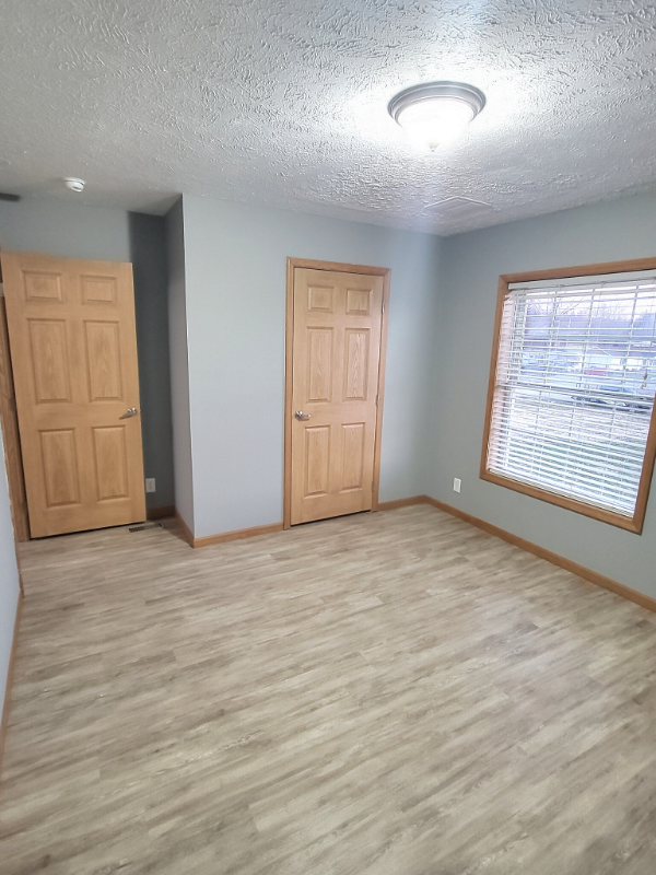 7003 Heim Rd #B - Photo 7 of 12