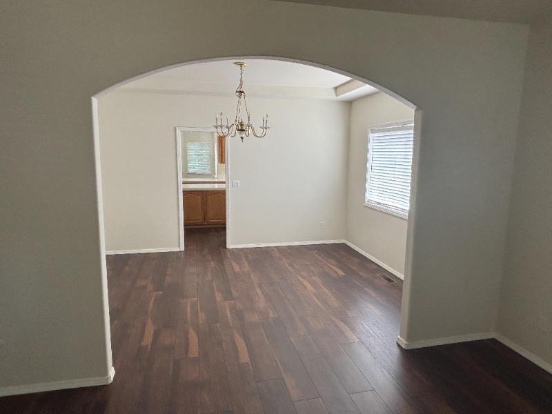 5058 Nw Crady Ln - Photo 6 of 18