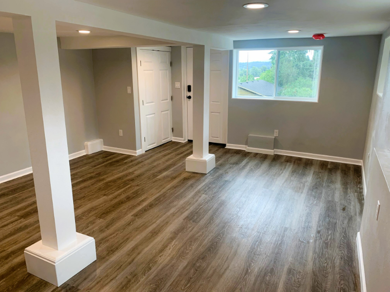 618 11th St - Photo 4 of 11