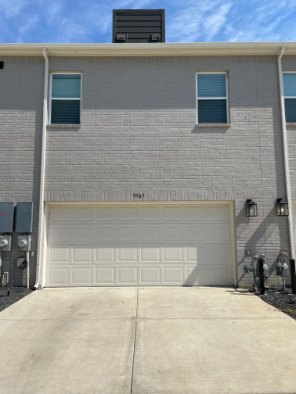 9947 Michael Irvin St - Photo 4 of 16