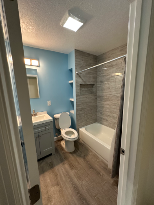 816 10th St Sw - Photo 5 of 8