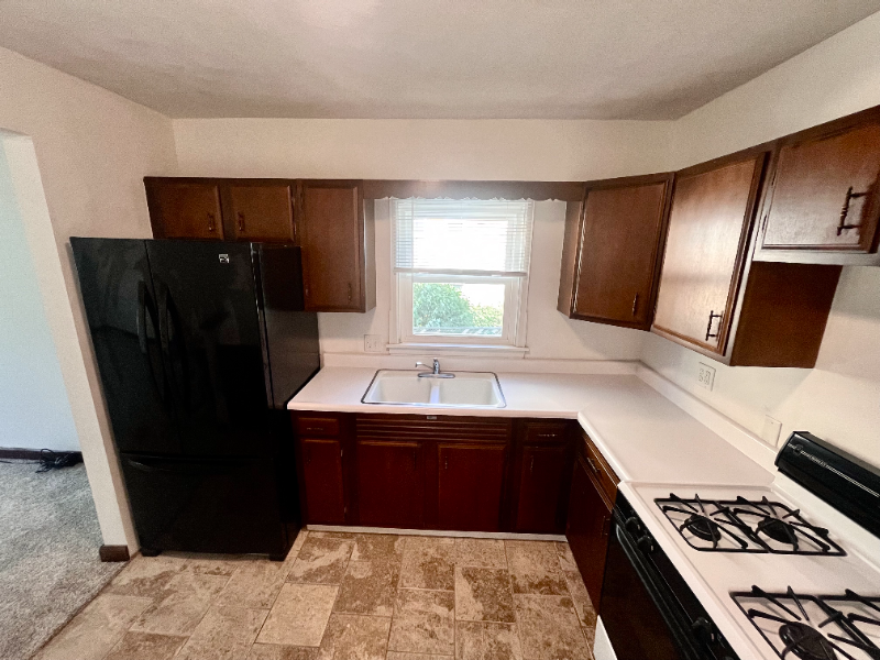912 State St #912 - Photo 3 of 15