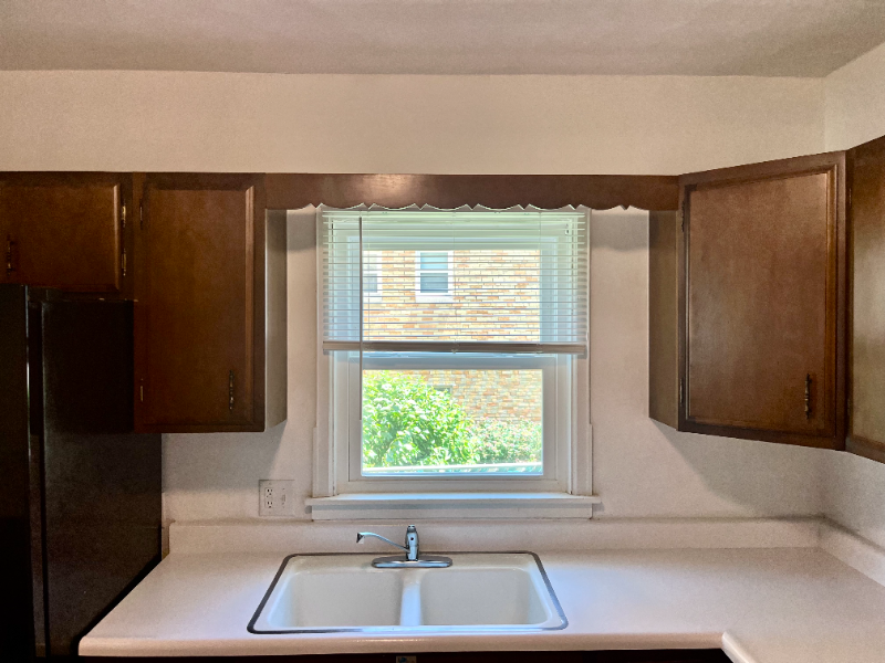 912 State St #912 - Photo 4 of 15