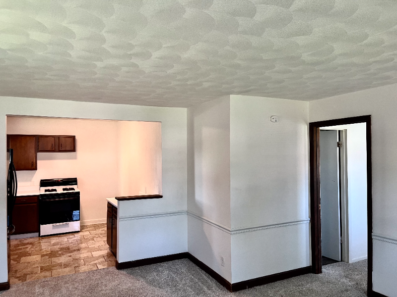 912 State St #912 - Photo 6 of 15