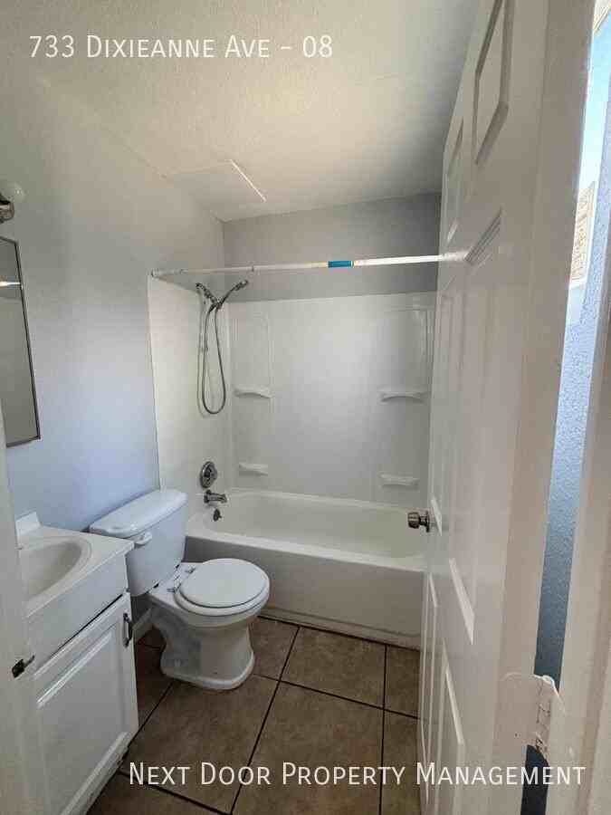 733 Dixieanne Ave #08 - Photo 5 of 6