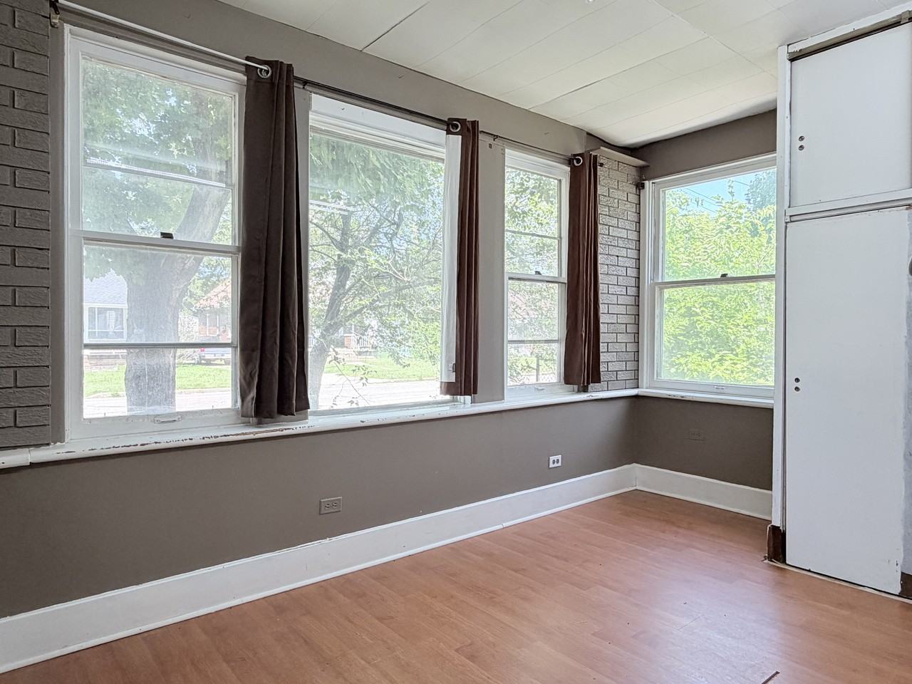 337 Maxwell St - Photo 3 of 17