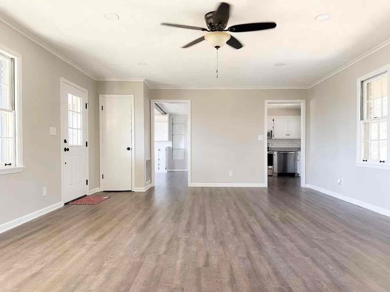 2308 Bluecutt Rd - Photo 3 of 37