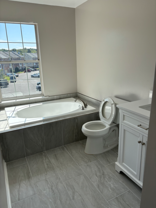 108 Dundee Pl - Photo 3 of 18