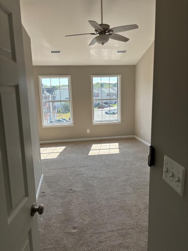108 Dundee Pl - Photo 7 of 18