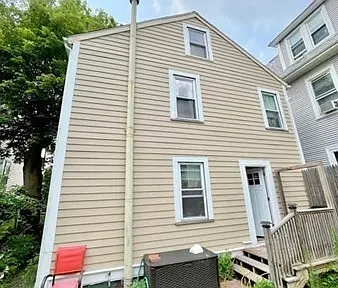 13 Bradford Rd #2U - Photo 6 of 7