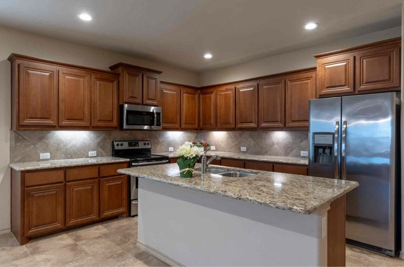 1117 Alnwick Ln - Photo 3 of 20