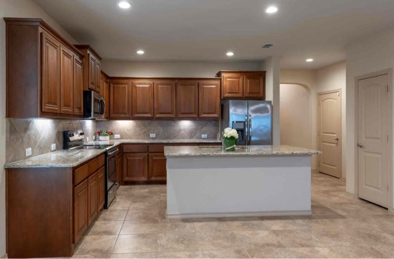 1117 Alnwick Ln - Photo 4 of 20