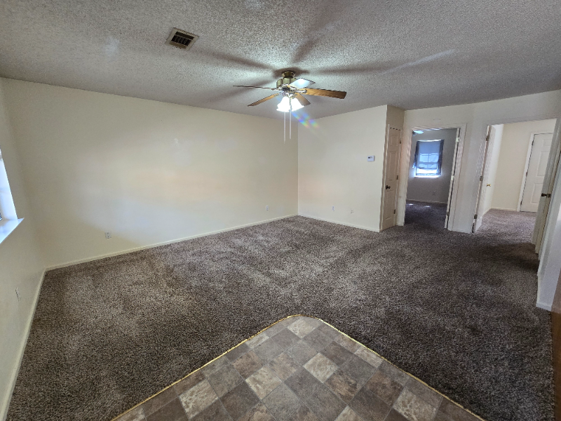 210 Mason St #B - Photo 2 of 10