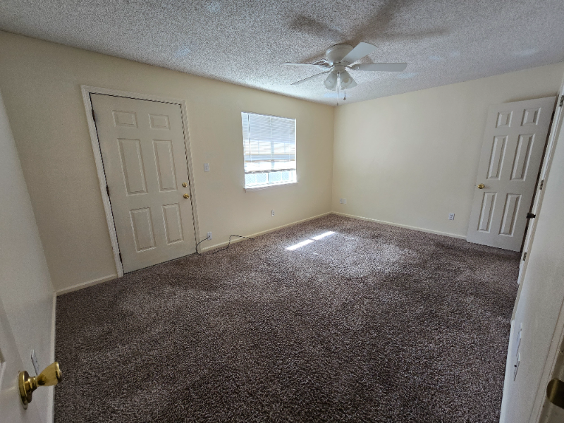 210 Mason St #B - Photo 3 of 10