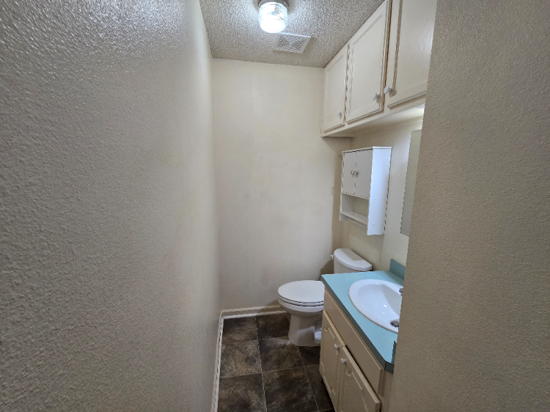 210 Mason St #B - Photo 5 of 10