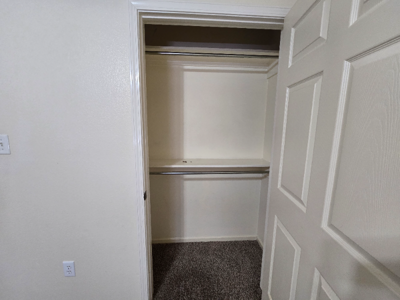 210 Mason St #B - Photo 7 of 10