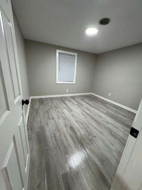 304 Maplewood Ave Ne #B - Photo 7 of 10