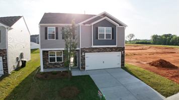 featured image of 969 Pineland Dr