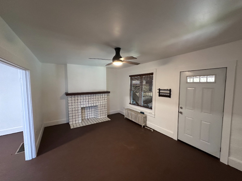 937 High St - Photo 3 of 17