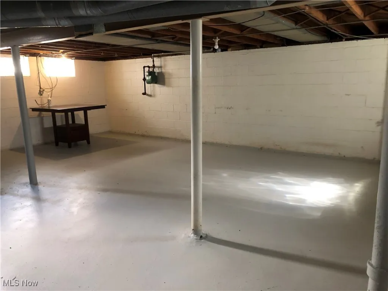 12805 Oakview Blvd - Photo 6 of 11